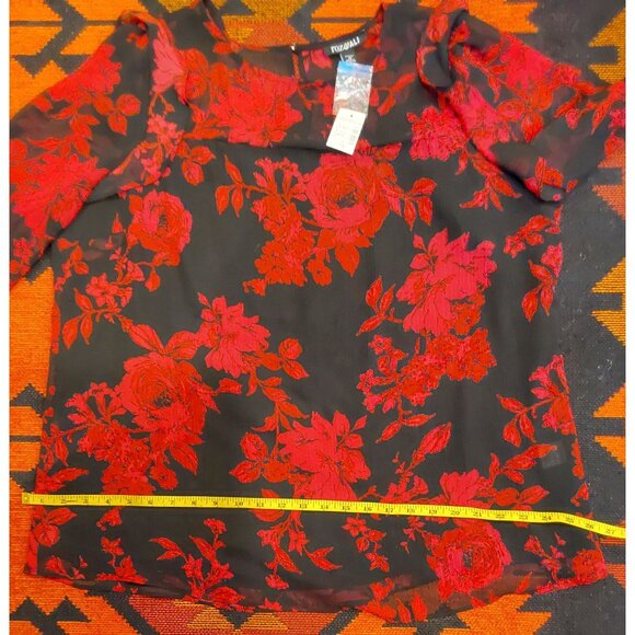 NEW Roz and Ali Plus Size Black and Red Floral Chiffon Top. Ruffles. 1X - Picture 9 of 14